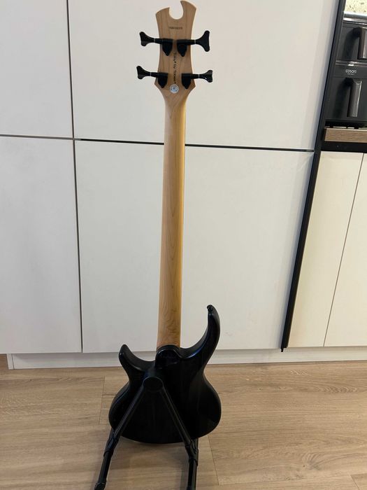 Бас китара Epiphone Toby Deluxe IV Bass (MTD Design) калъф, KORG AX5B