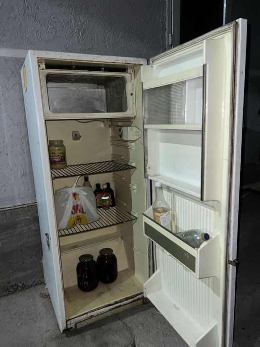 Холодильник Холодильник Морозилка