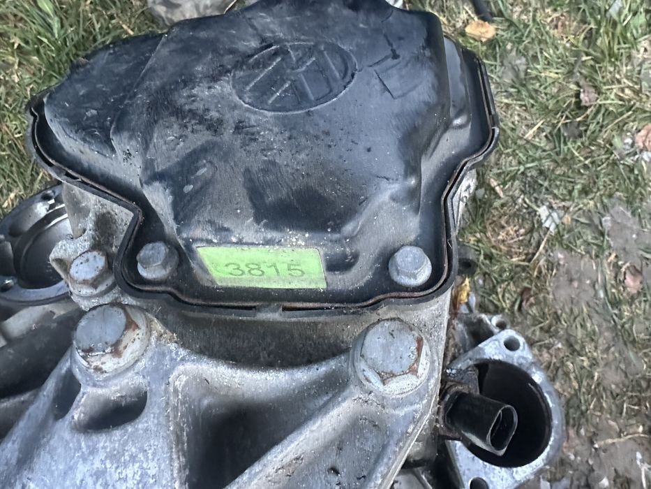 Cutie viteze   vw caddy golf 5 Touran 1.9 tdi 5+1 trepte