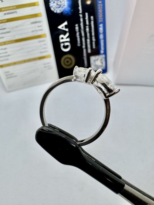 Сребърен пръстен с мойсанит (Диамант) 2 карата