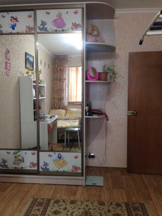 1-ком посуточно пр Жени 67