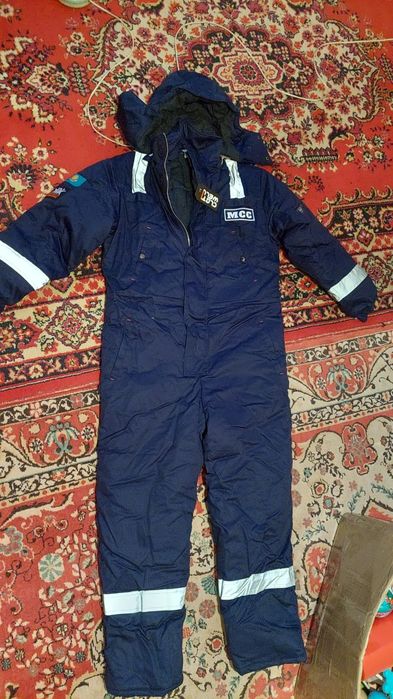 Продам зимняя спецодежда