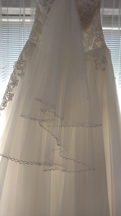 Нежна булчинска рокля