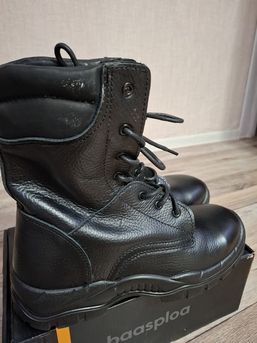 Продам берцы 43 размера