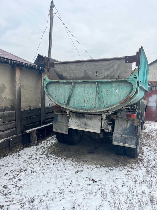 Грузовая машина ЗИЛ