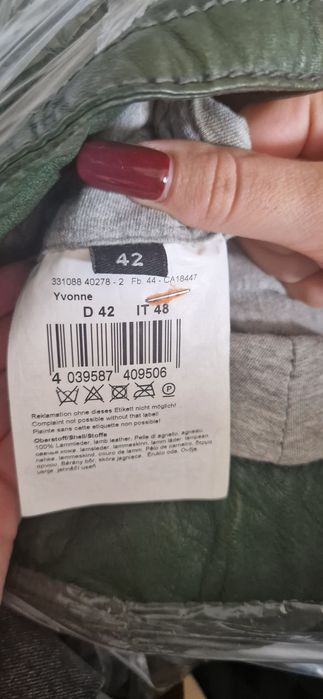 Geaca de piele pentru dama Milestone