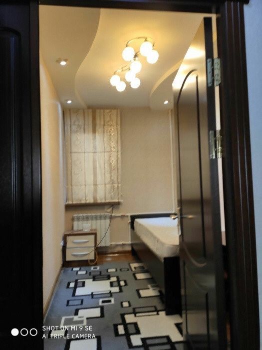 Квартира Сдаём метро ойбек