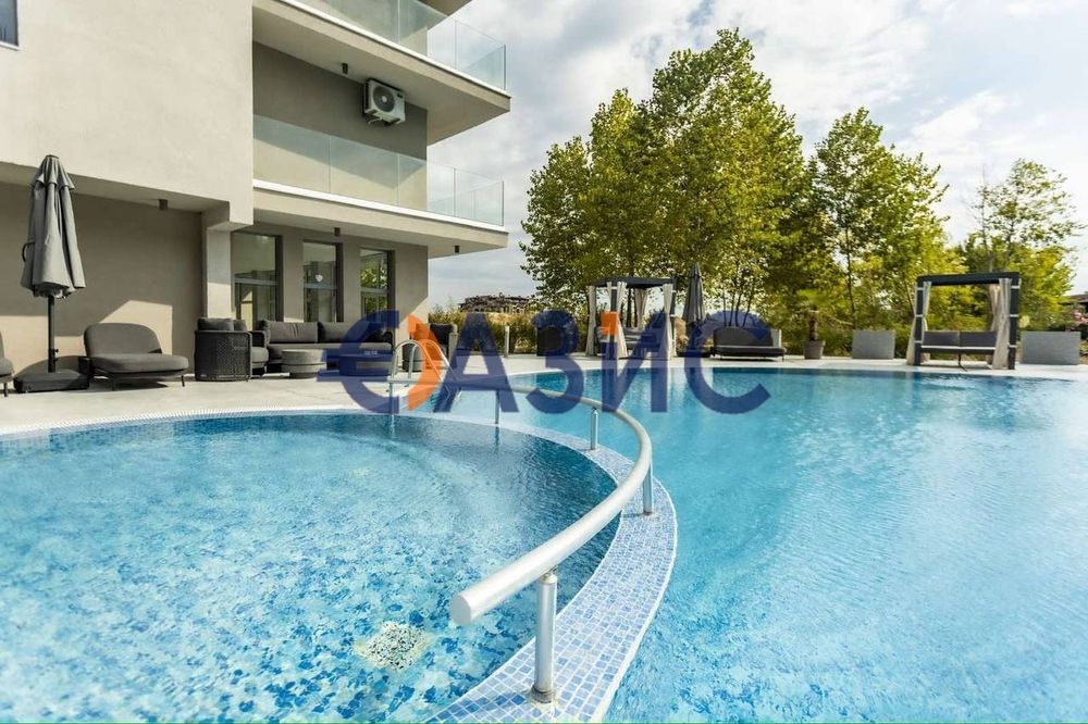 Продава се Двустаен апартамент в к.к. Слънчев бряг - 86 кв.м за 1178 €/кв.м - Снимка #9