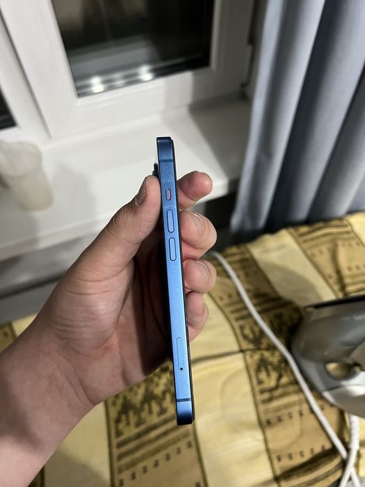 Iphone 13     Б/у