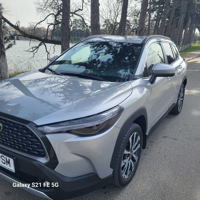 Toyota Corolla Croos Dynamic hibrid motorizare 2.0/190cp