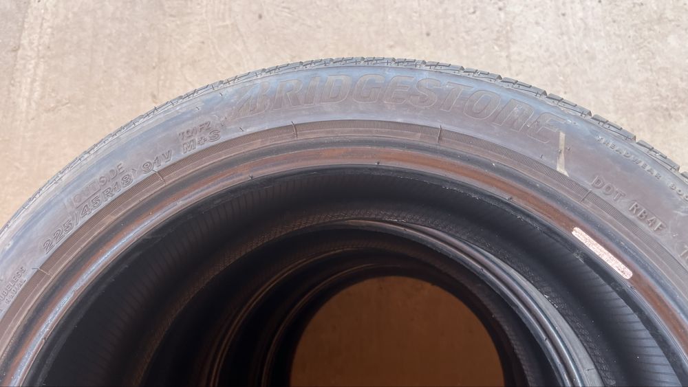 Продам шины комплект