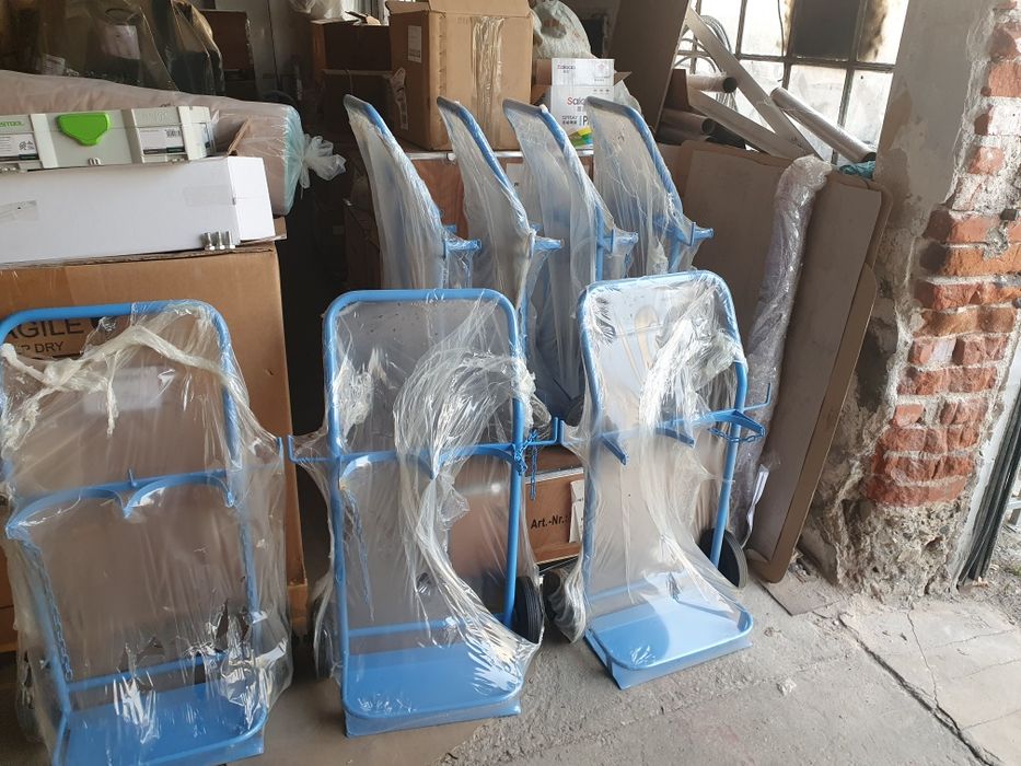 Количка за бутилки.