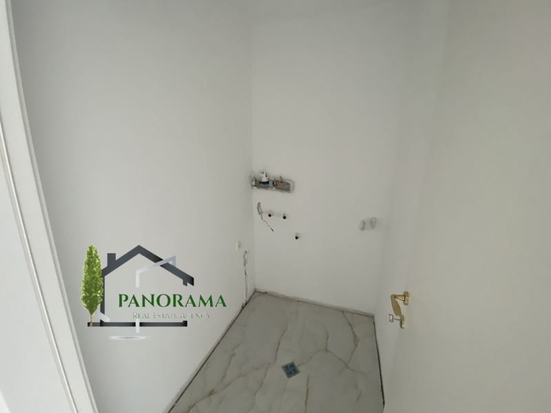 Продава се Тристаен апартамент в Шумен, Боян Българанов 1 - 86 кв.м за 1373 €/кв.м - Снимка #4
