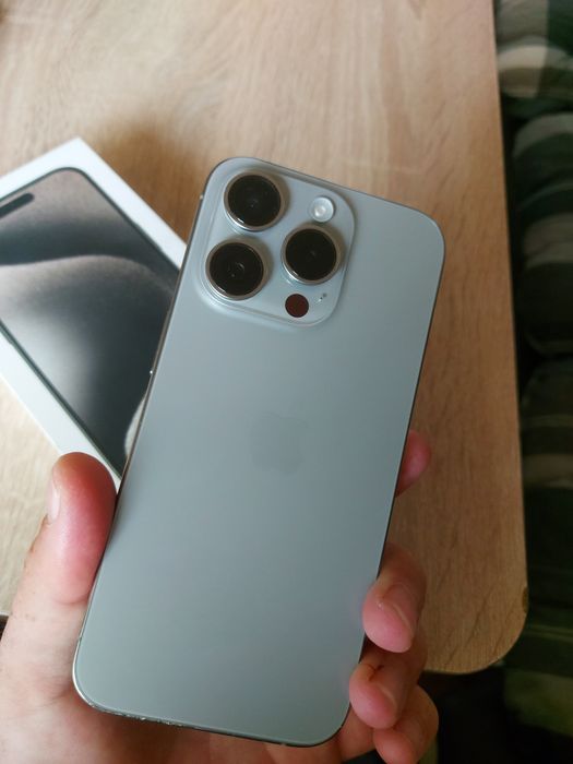 Iphone 15 Pro 256GB Natural titanium