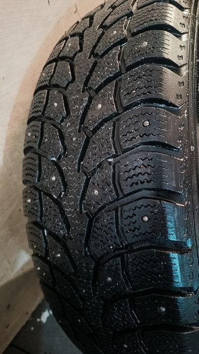 Шины шипованные с литыми дисками