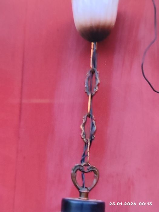 Продам люстру. Звенья металл