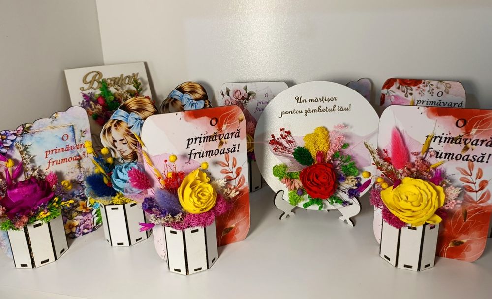 Decorațiuni licheni si flori