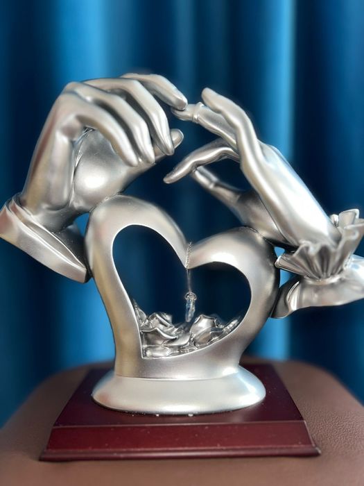 Продам статуэтку ЖАР-ЖАР