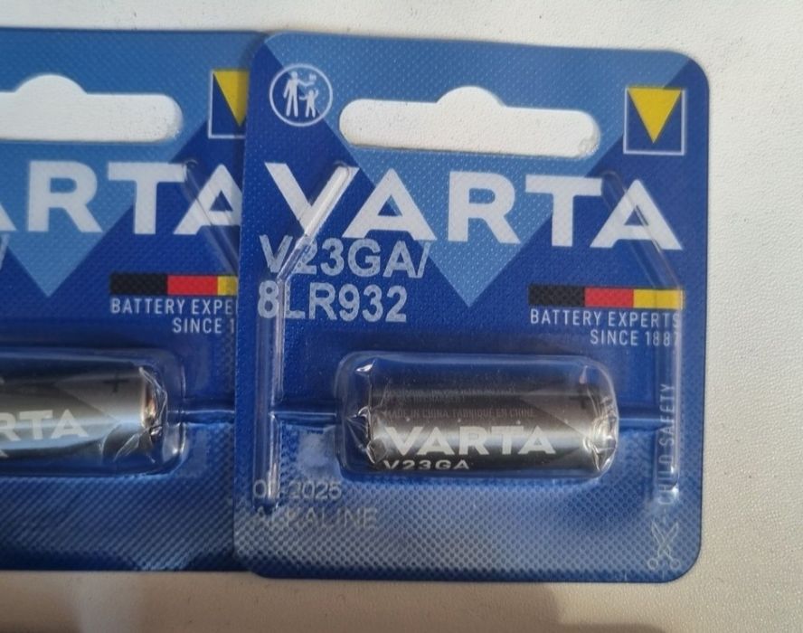 Батарейки Varta разные