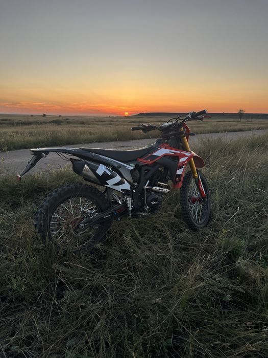 Мотоцикл Ular 250