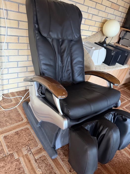 Массажные кресла Rongtai