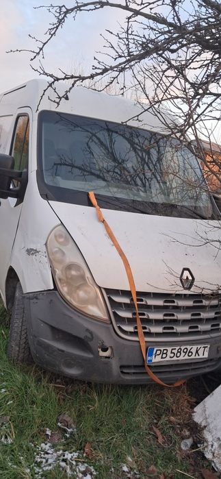 Продавам Рено Мастър