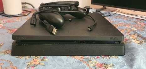 Consola PS4 Slim completa