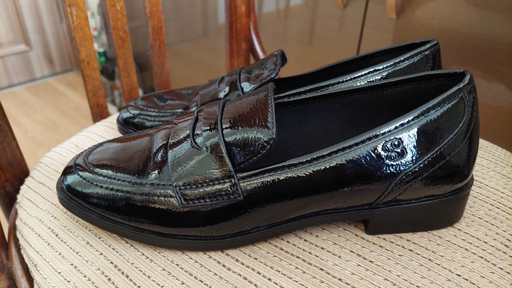 Дамски обувки  лак 37