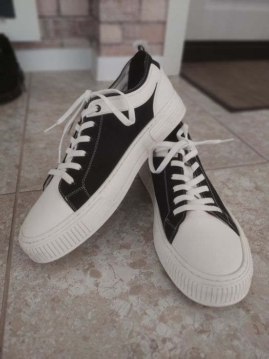 Продам кеды на летний период!