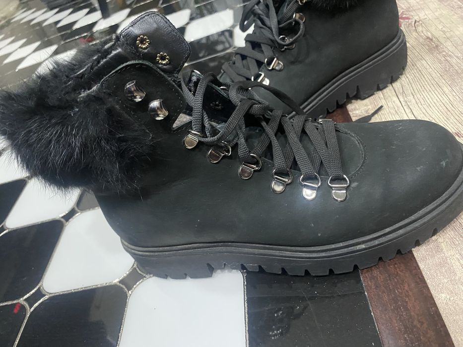 Женские Зимние ботинки