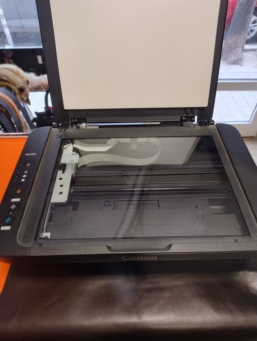 Многофункционално мастилено-струйно устройство Canon MG 2550S