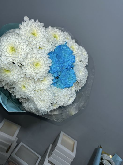 Цветы на 8 марта свежие