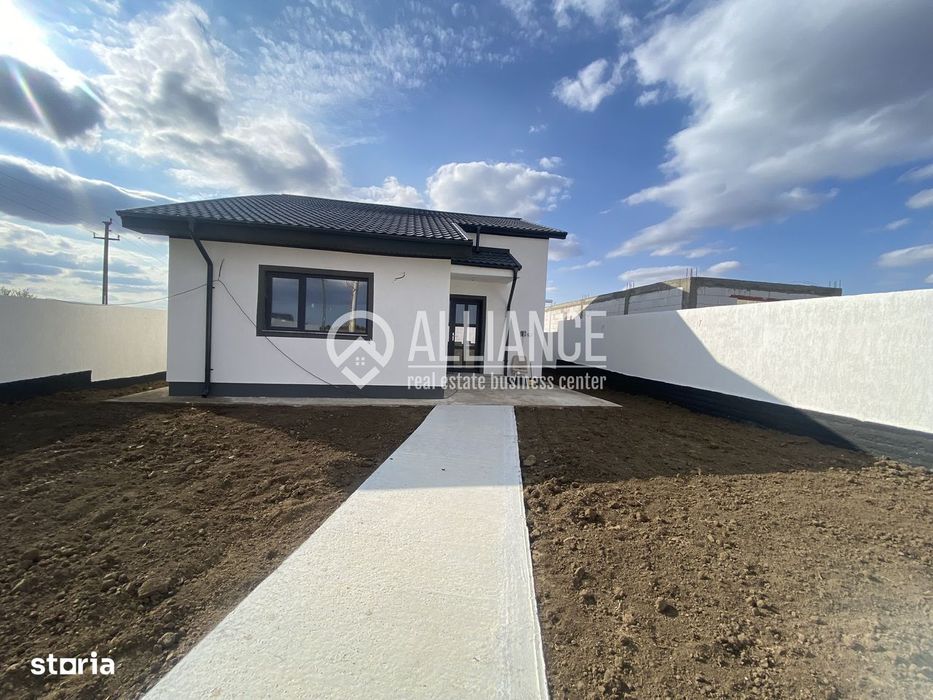 Valu lui Traian (COD 07) Casă P+M cu 5 camere, teren de 517 mp