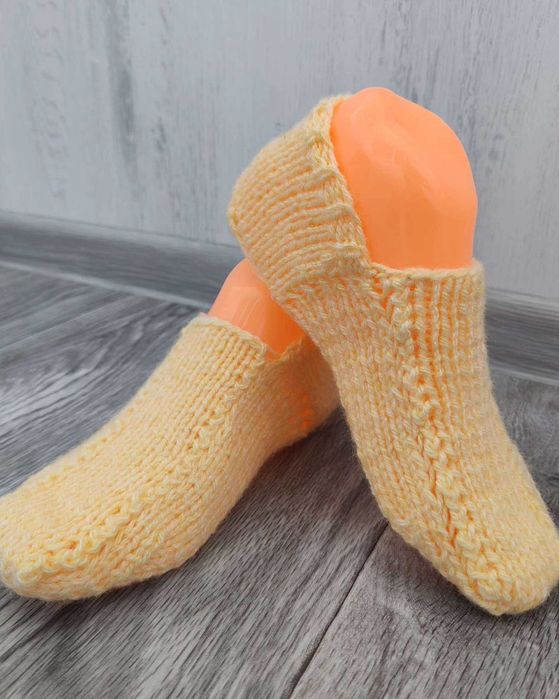 Вязаные тапочки для дома