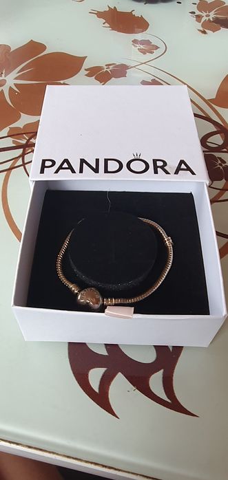 Гривна Pandora сърце
