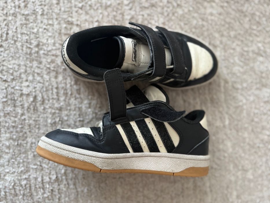 Încălțăminte copii/ adidasi