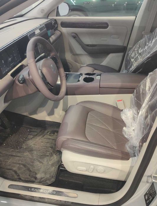 C11 Leapmotor 2025 gibrid naxt va nasiyaga