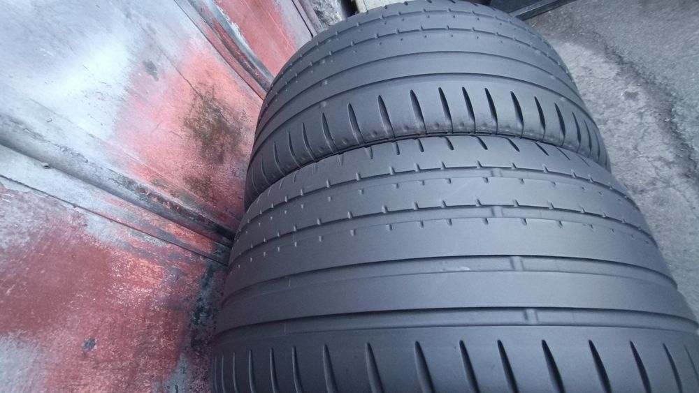 255/35/18 Continental