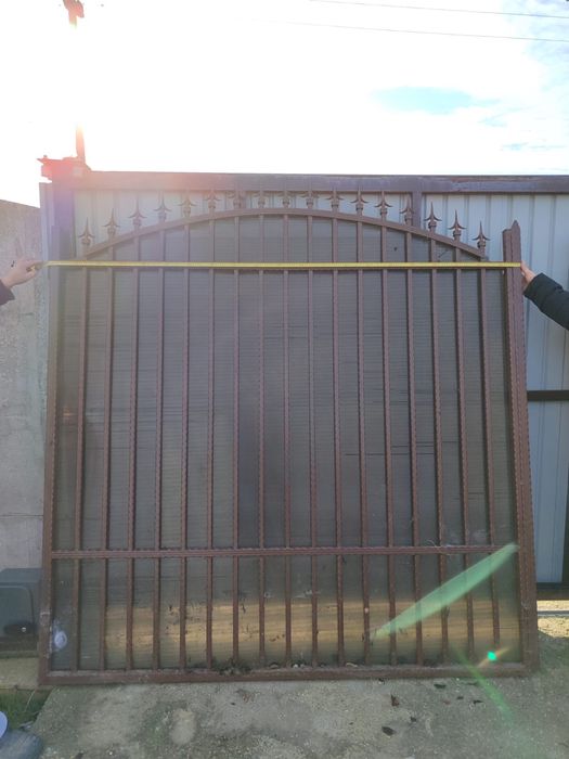 Poarta dubla de vanzare