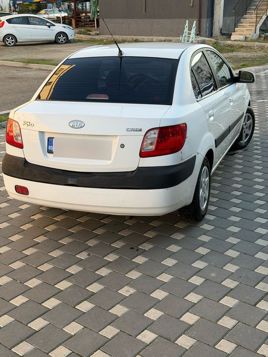 KIA Rio 2006 — imagine 4