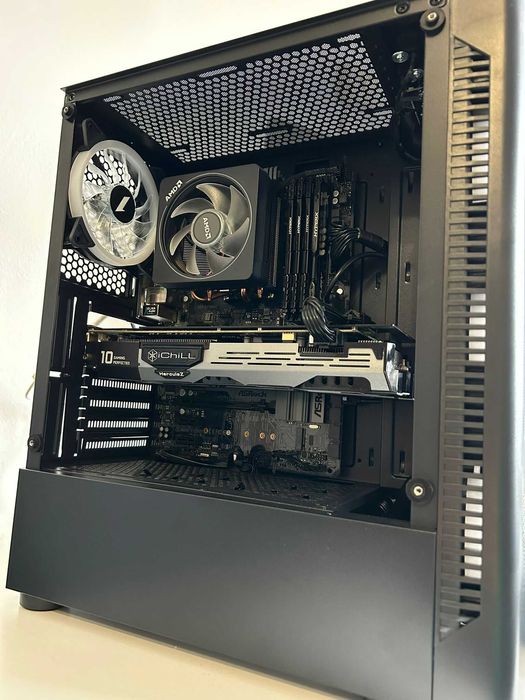PC Gaming Ryzen 7 2700 / 16GB RAM / GTX 1660 Ti / Sursa Seasonic 550W