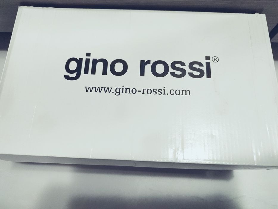 Обувки Gino Rossi