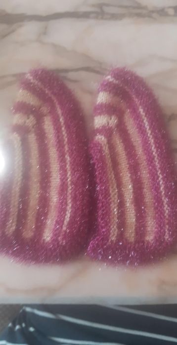 Различни дамски родопски терлици