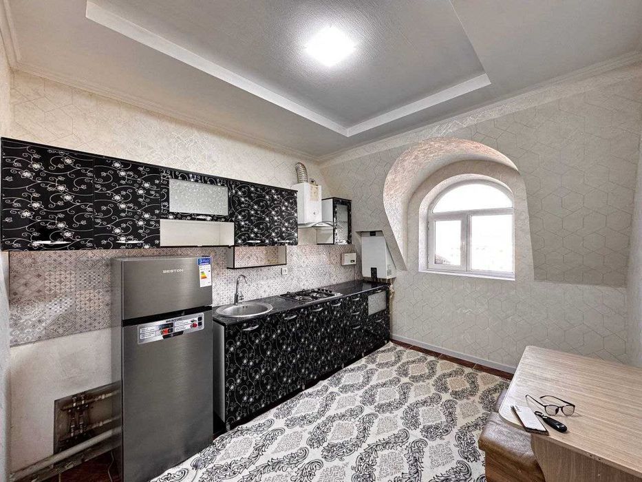 2х комнатная квартира, мансарда 65кв/м, со всеми удобствами, Вокзал