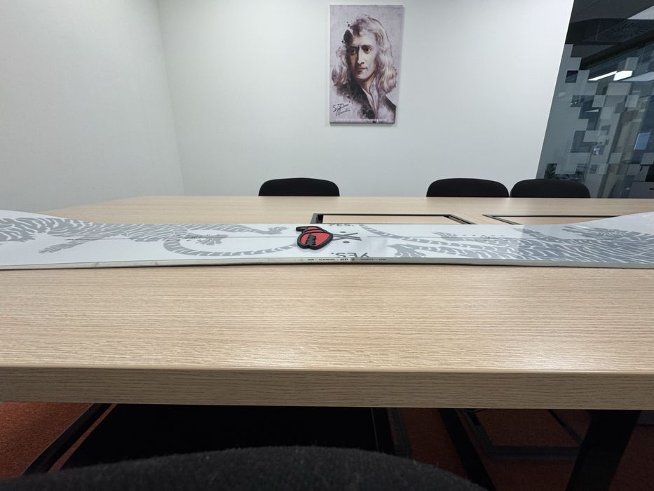 Snowboard YES Dicey 156 cm, true twin ca noua