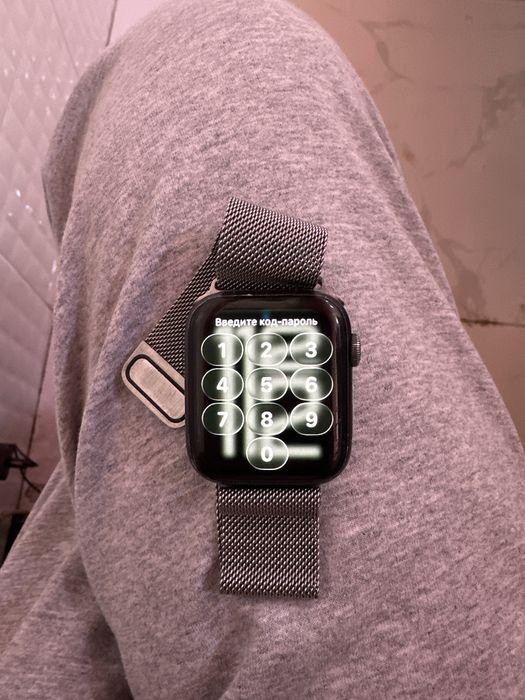 Apple Watch Series 6 (GPS)