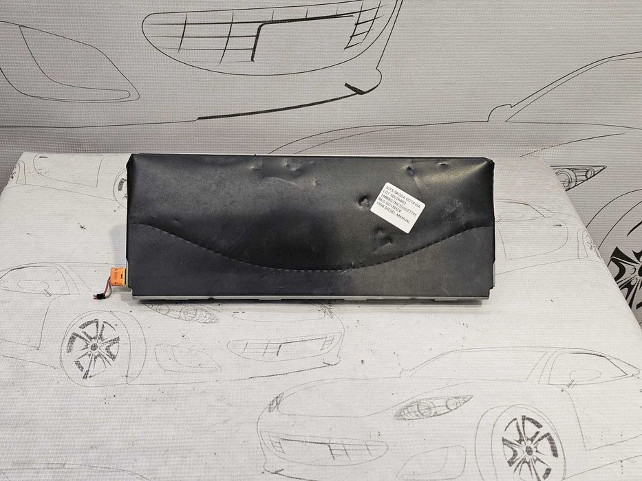 Airbag genunchi sofer Skoda Octavia 3 / VW Golf 7 2016 1.6 TDI 81kW Cod OEM: 5G2880842D (5F3)