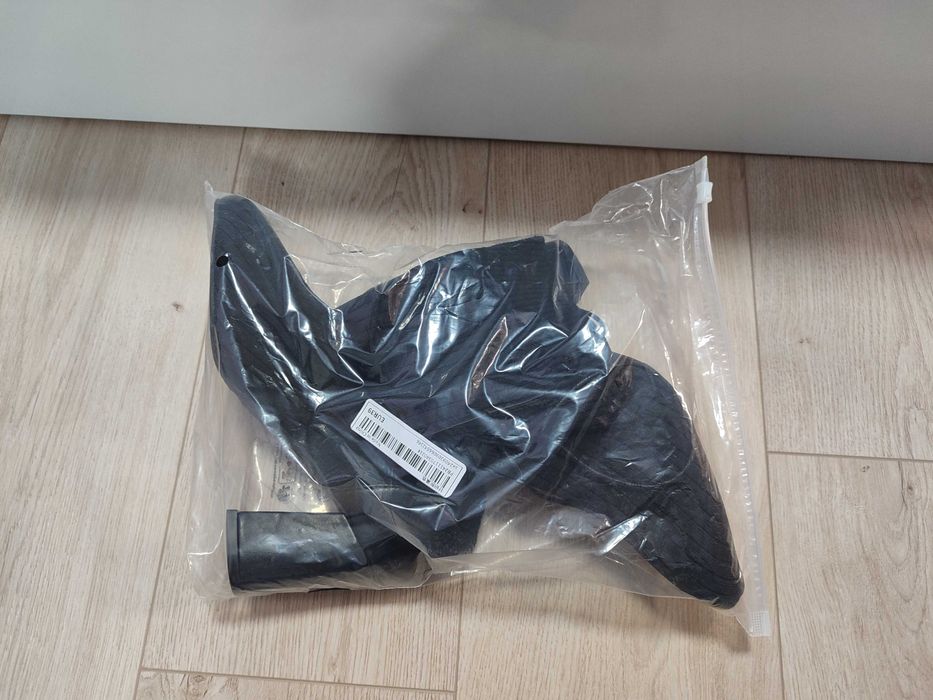 Дамски  черни боти shein