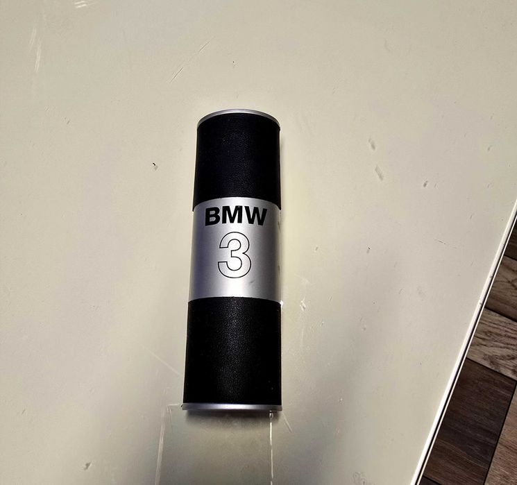 Подарък за BMW феновете, мини калкулатор и мини химикалка.