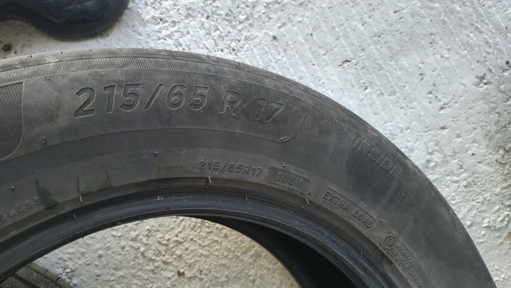 Гуми 4 броя Michelin 215/65/17